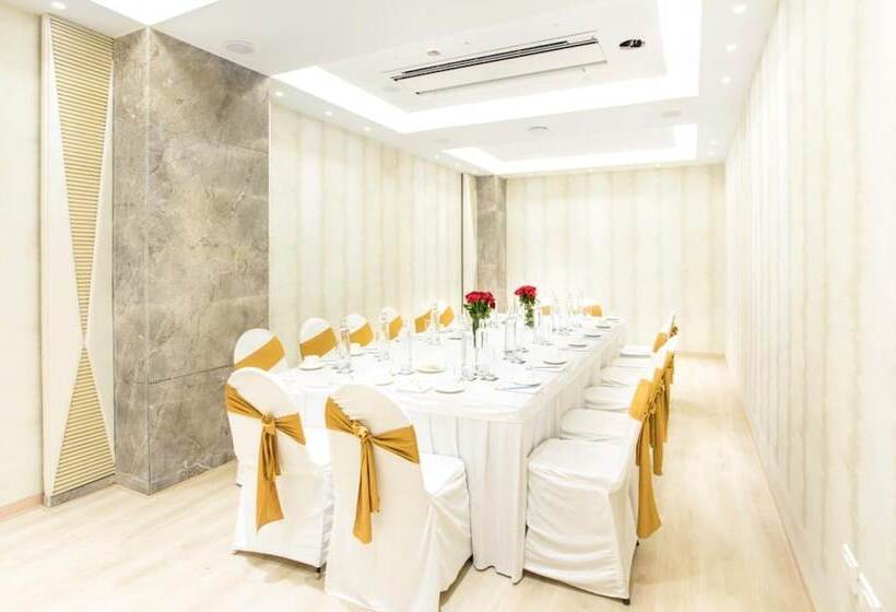 Beyzaa Hotel & Suites , Kolkata