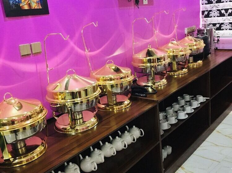 Farik Hotels And Suites