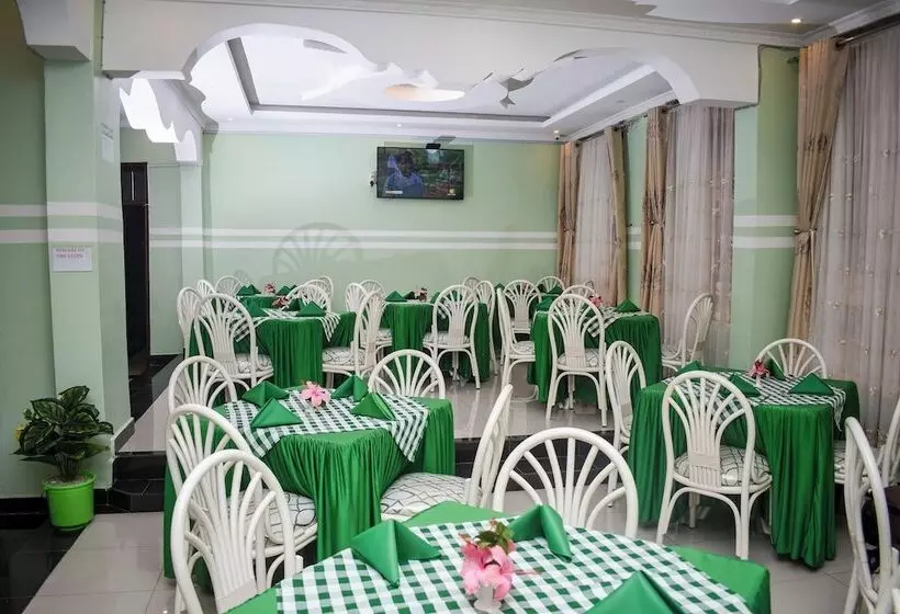 Glamour Apollo Hotel Webuye