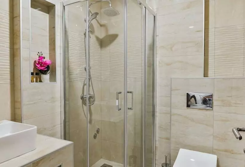 Hotel Aline