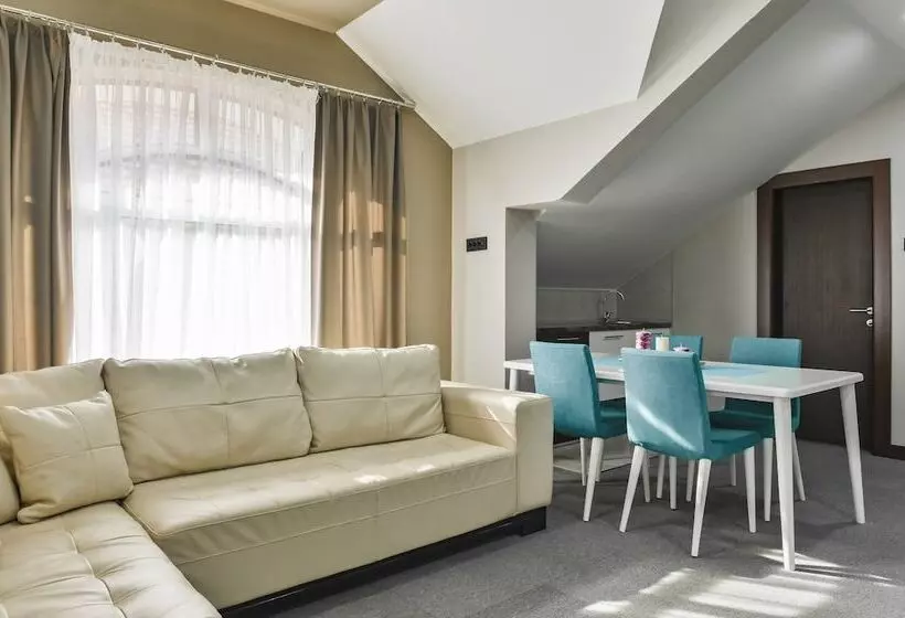 Hotel Aline