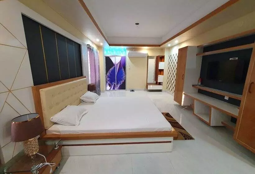 هتل Aronno Resort