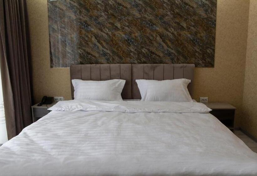 Hotel Artist Regency