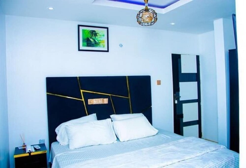 هتل Avocado X Katampe