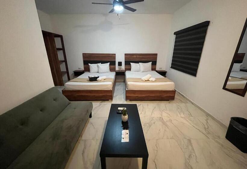 בית מלון כפרי Balam Playa 15Th. Ave