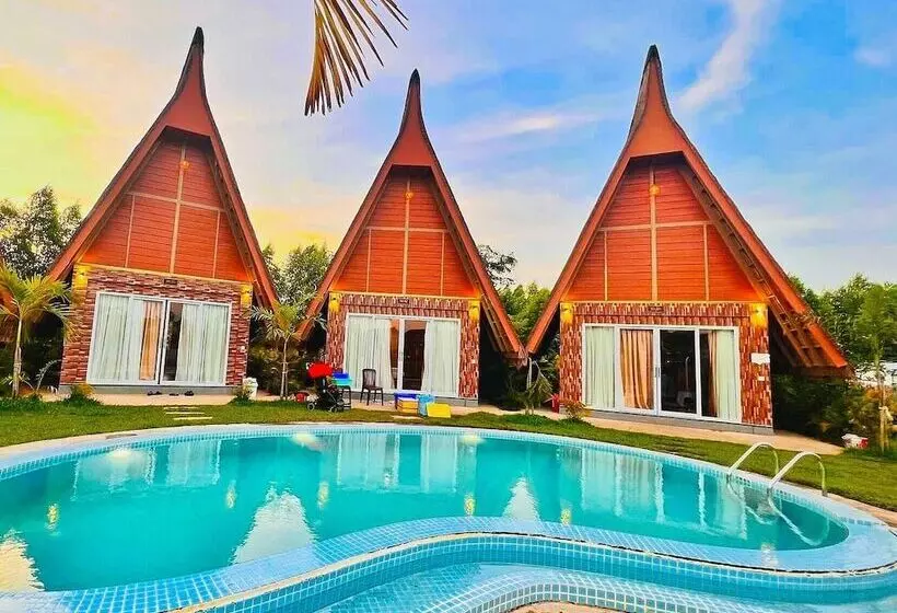 Hotelli Bali Villa Kampot