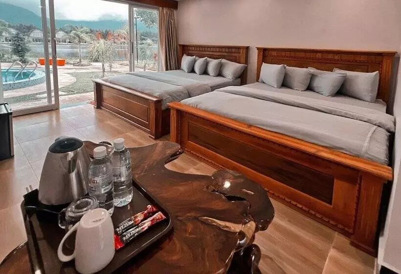 Hotelli Bali Villa Kampot