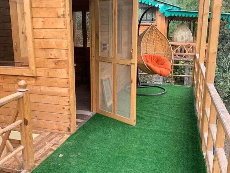 Hotelli Forest View Farmhouse Stay, Nainital