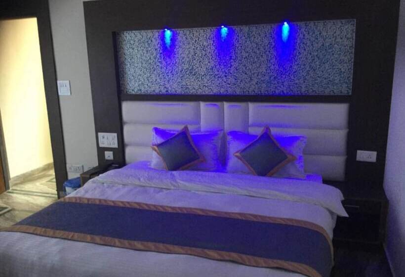 فندق Goroomgo Kavyansh Villa Bhimtal