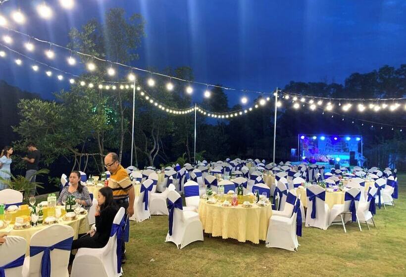 בית מלון כפרי O Mary River Resort