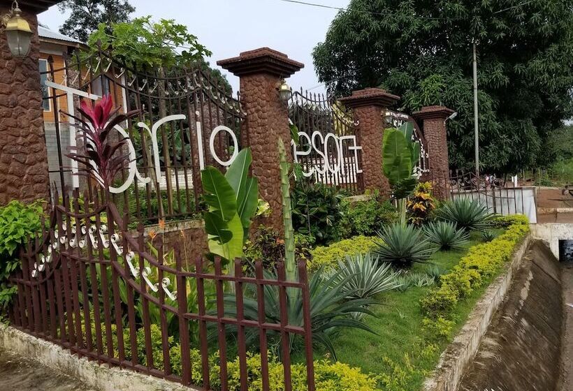 هتل Tariq S Resort And Restaurant