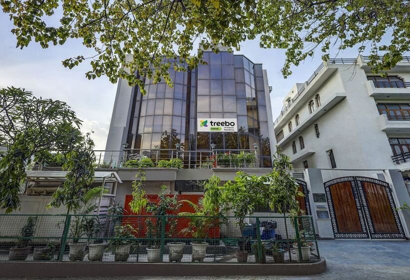 Hotel Treebo Primeone