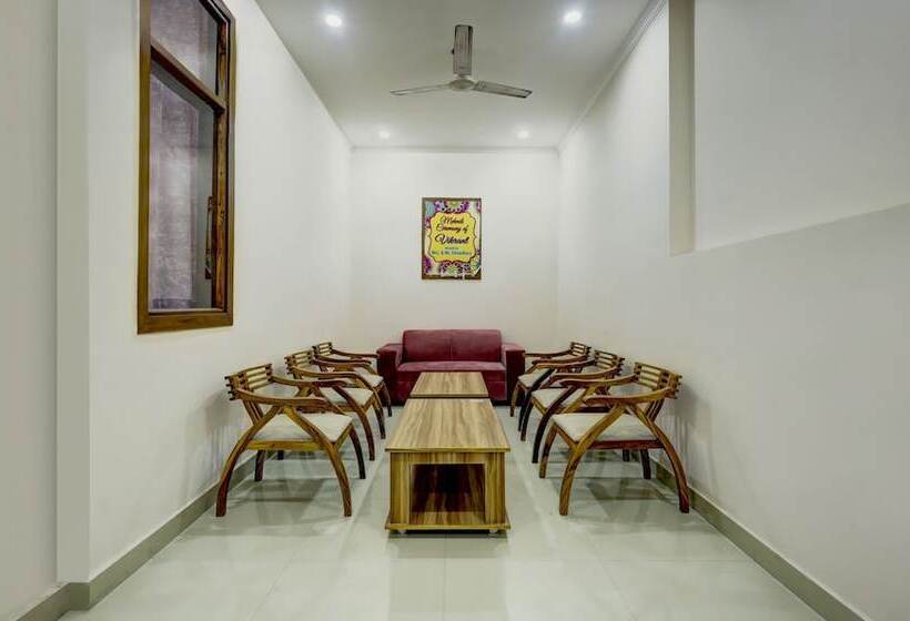 Hotel Treebo Primeone