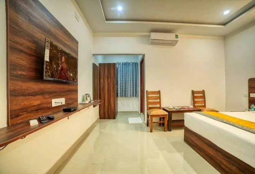 ホテル Visa Inn Bangalore Airport