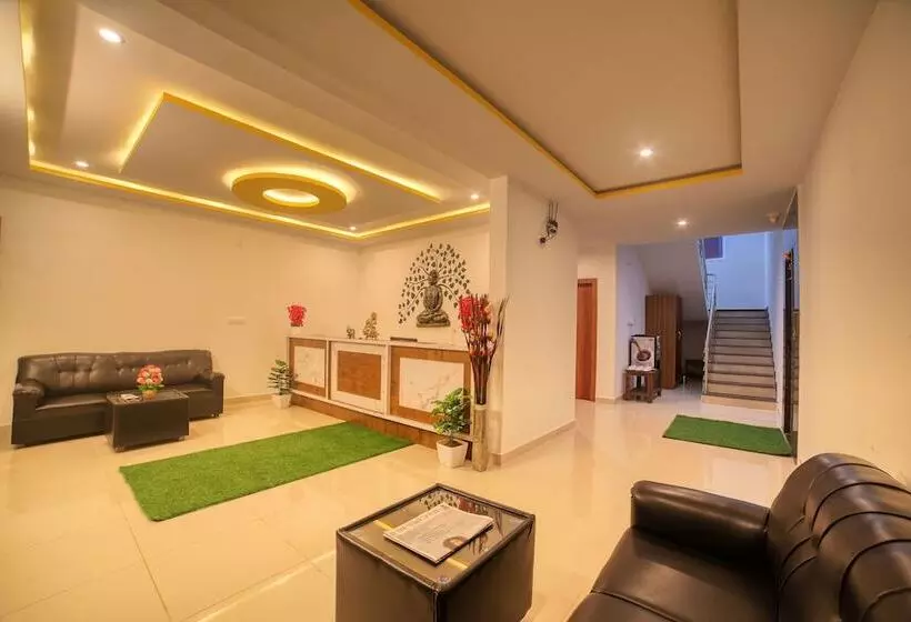 ホテル Visa Inn Bangalore Airport