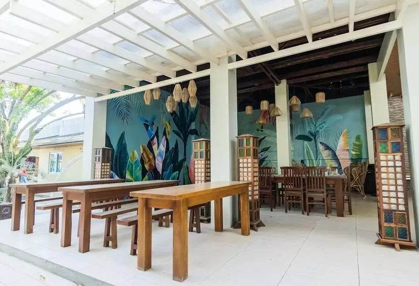 Villa Elizabeth Beach Resort