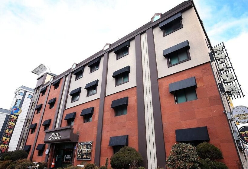 Boryeong Coconut Motel