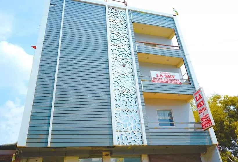 Hotelli La Sky