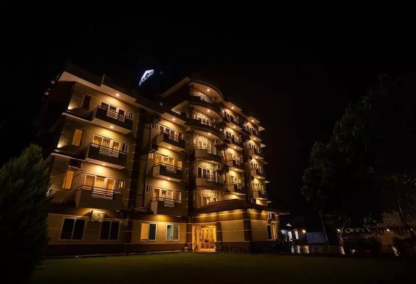 هتل Pauwa Pokhara