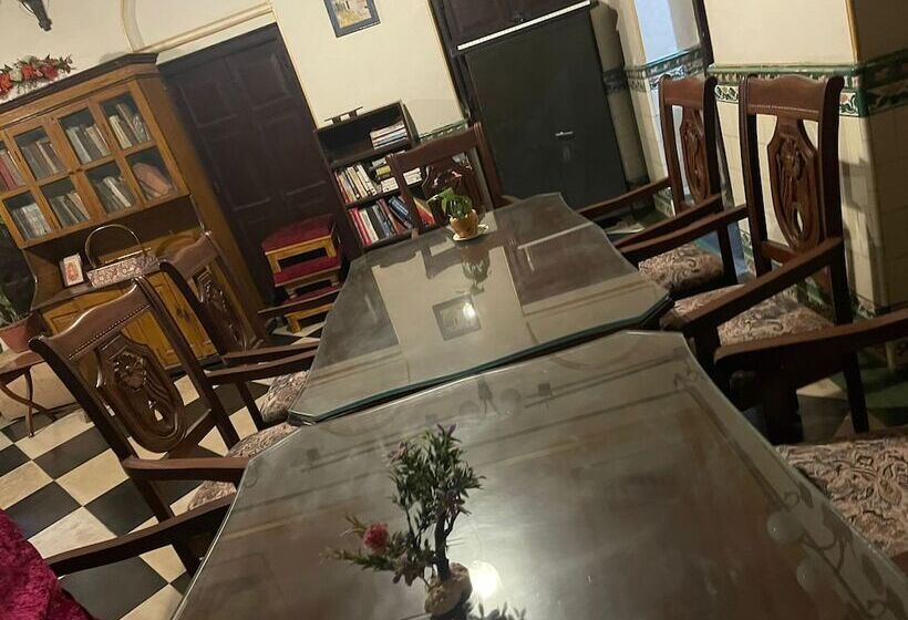 ホテル Ratnakar Bhawan