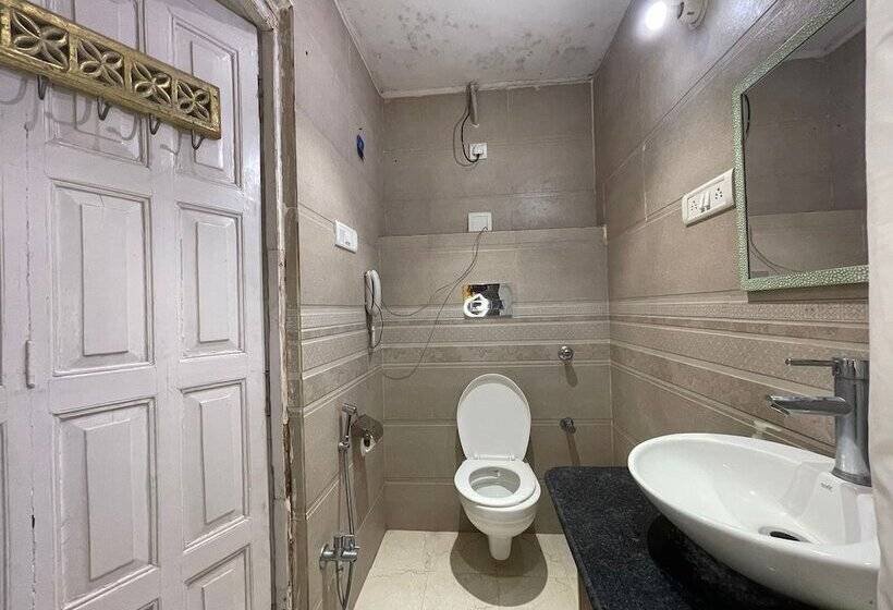 ホテル Ratnakar Bhawan