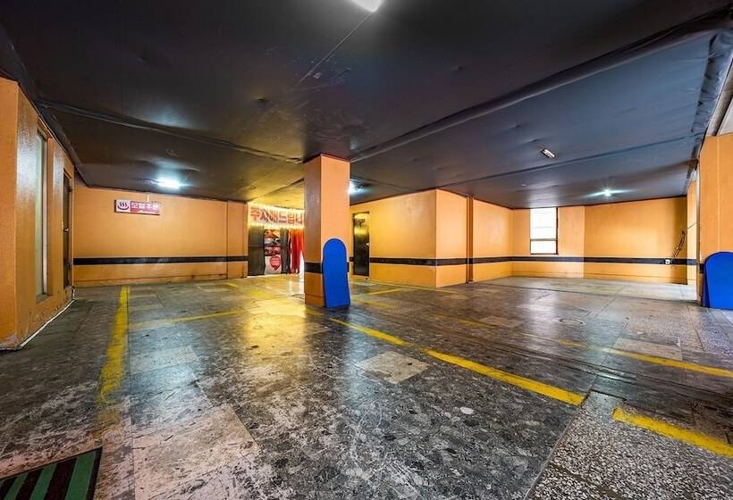 Мотель Goyang Royal