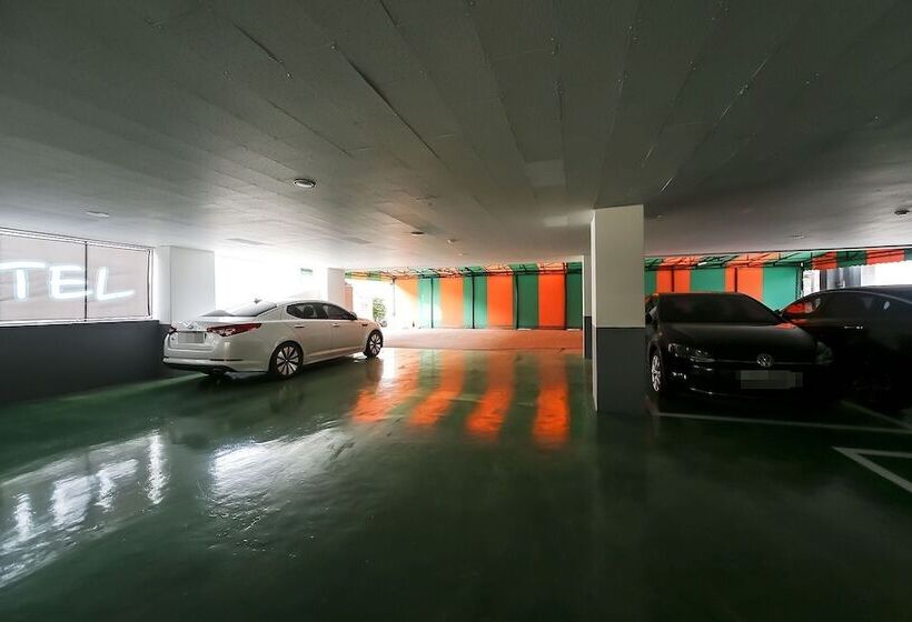 汽车旅馆  Gumi Indong Hotel 7 Plus