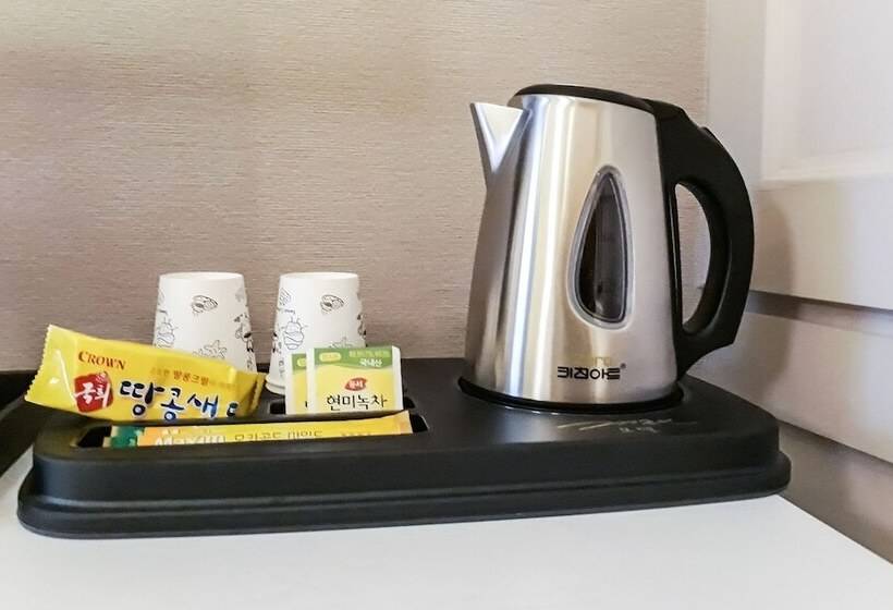 מוטל Gwangju Sinandong Hotel Geogijoa