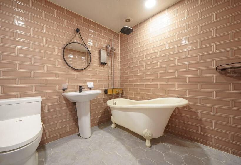 מוטל Gwangju Sinandong Hotel Geogijoa