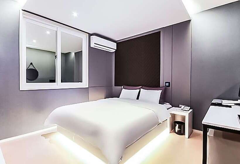 מוטל Gwangju Sinandong Hotel Geogijoa