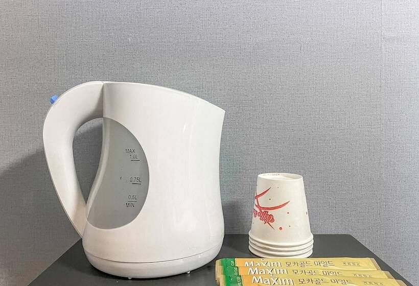 מוטל Yeosu Rivera