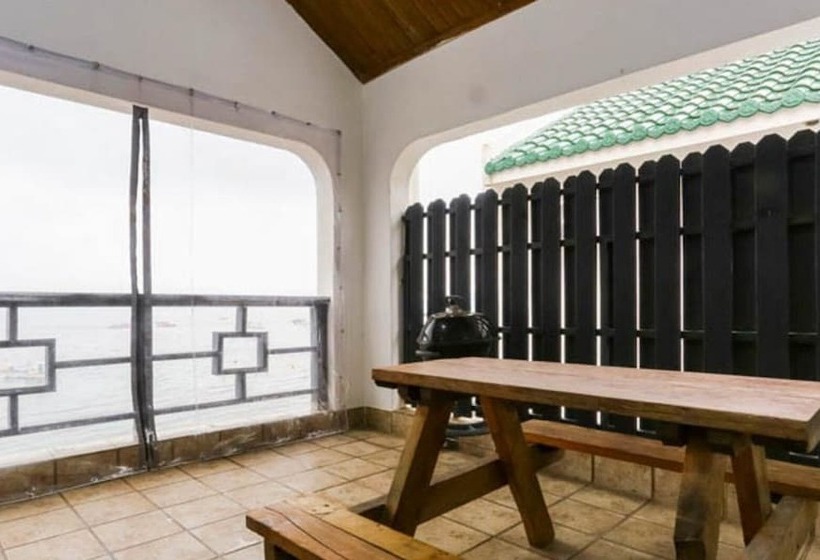 Namhae Sea And Star Pension