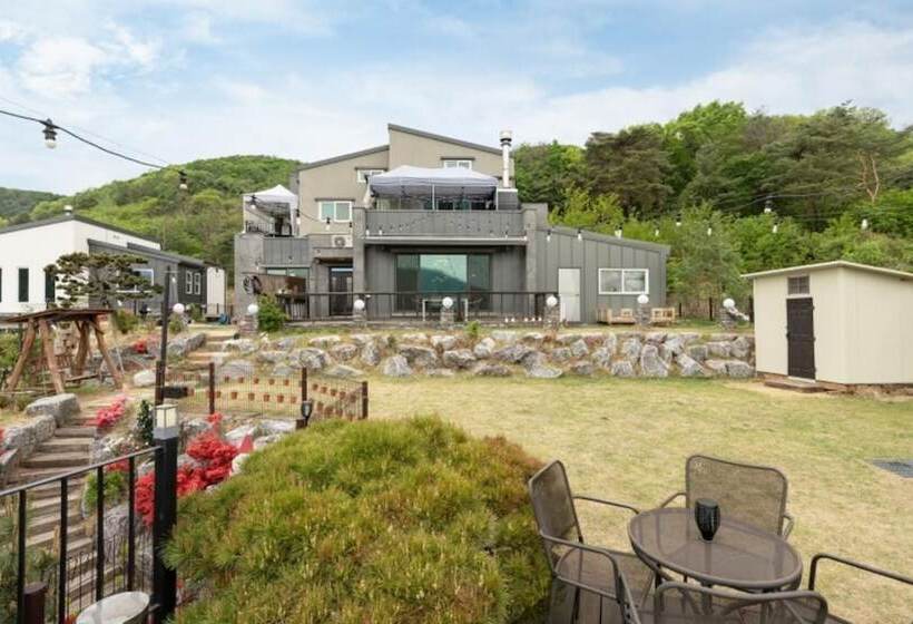 Namyangju Noblian House Pension