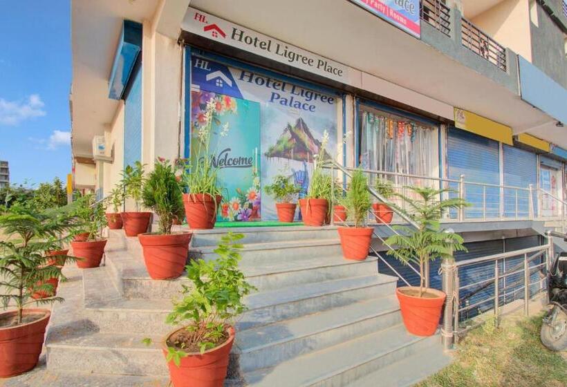 Oyo Flagship Hotel Ligree Palace