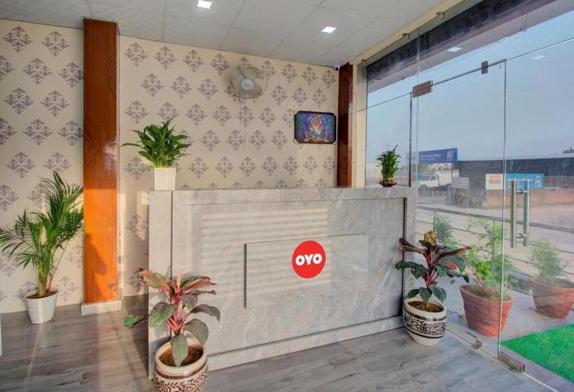 Oyo Flagship Hotel Ligree Palace