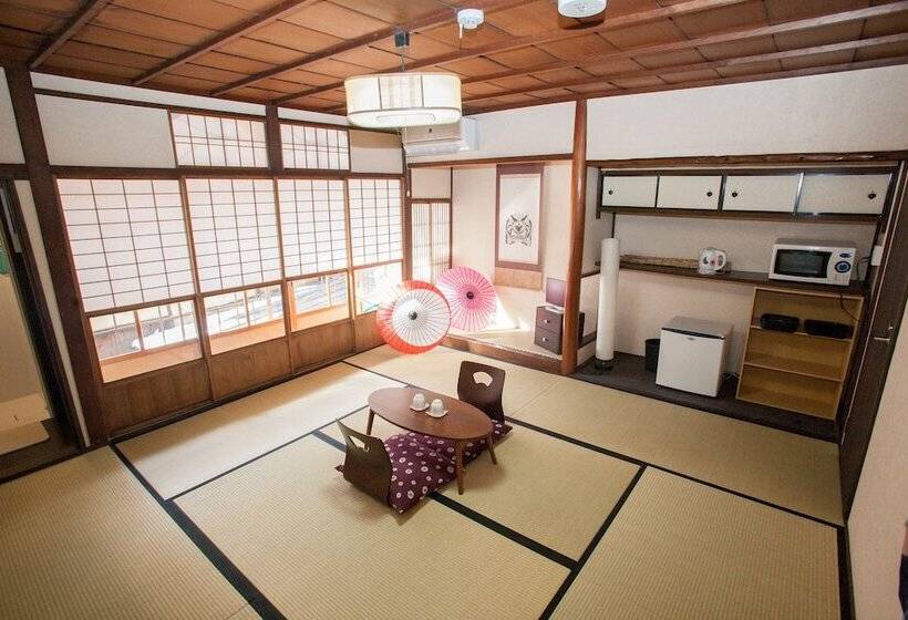 펜션 Guest House Omotenashi Kyoto