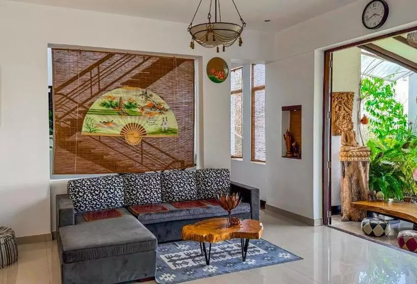 Majatalo Vietnam House Kandy