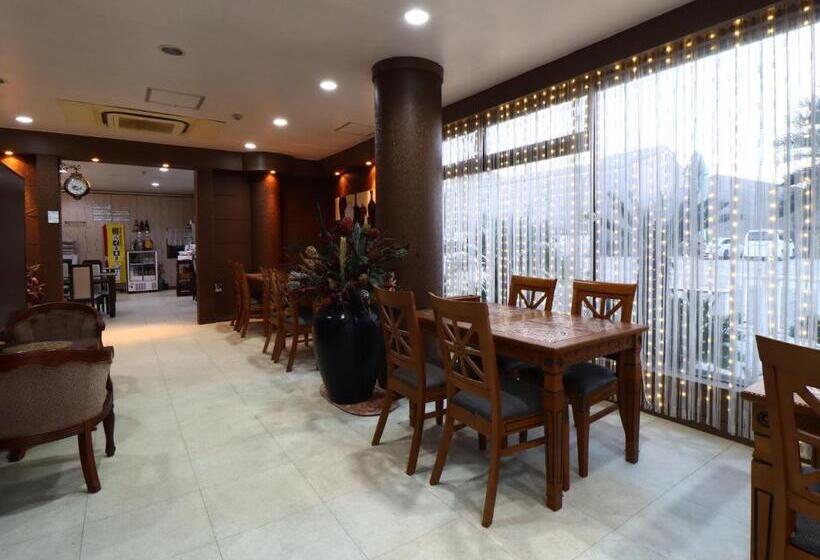 ゴールデンビーチホテル