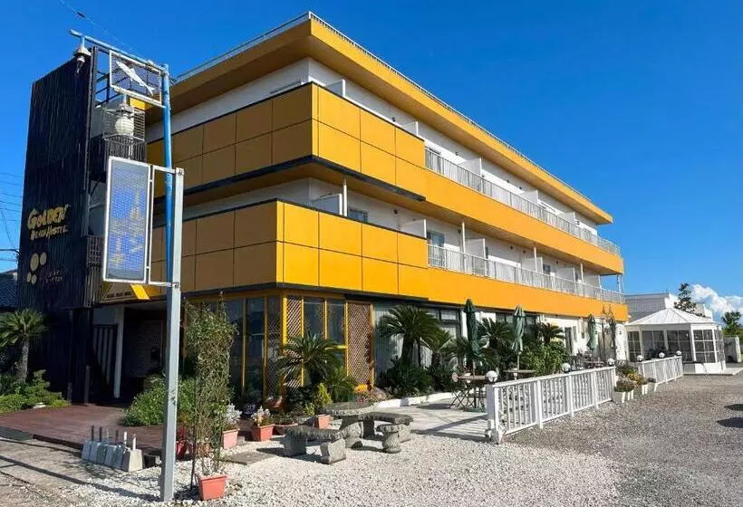 ゴールデンビーチホテル