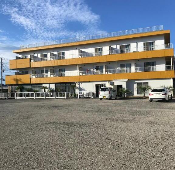 ゴールデンビーチホテル