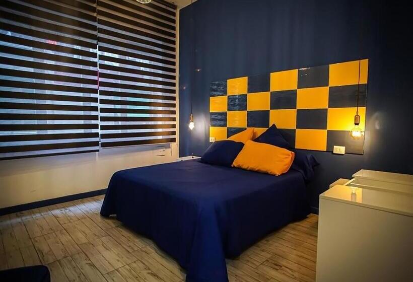 تختخواب و صبحانه Pizzofalcone43