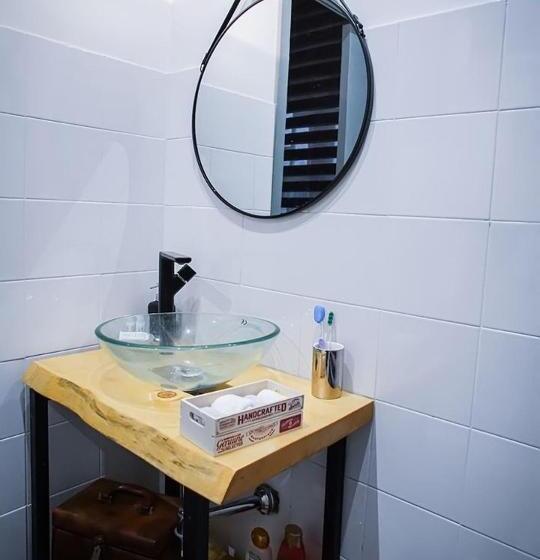 تختخواب و صبحانه Pizzofalcone43