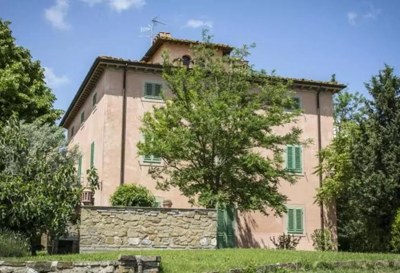 Hotelli Torraiolo Appartamento Borgo 3