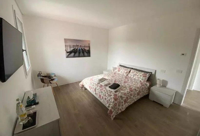ペンション Casa Ardesia