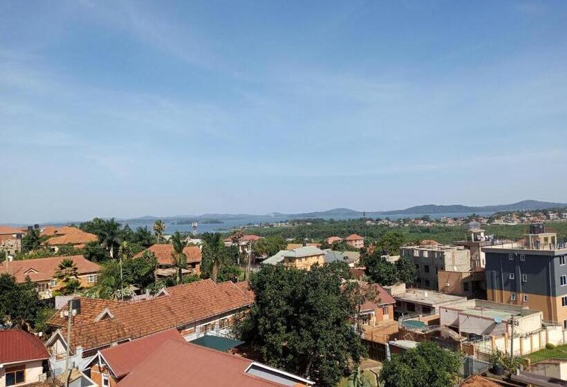 پانسیون Safari Lake View Apartments, Muyenga