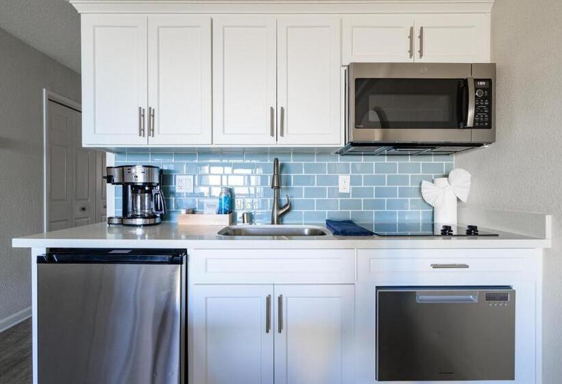 Spectacular Ocean View   3 Heated Pools   Seascape