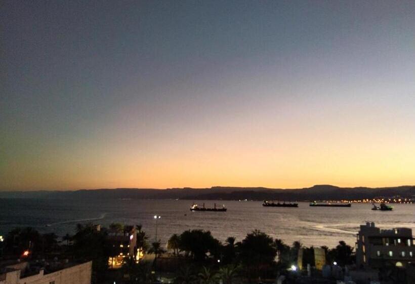 فندق عطله العقبهholiday