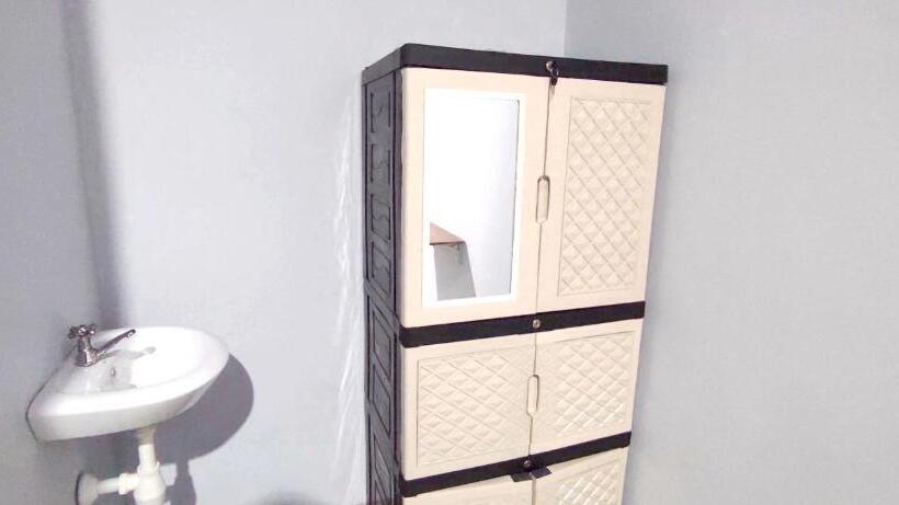 בית מלון כפרי Oyo 93167 Penginapan Noval