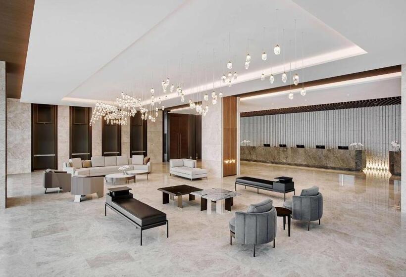 هتل Wyndham Grand Busan