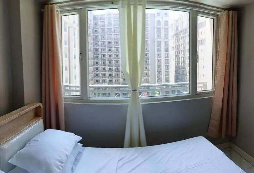 Monarch Parksuites   Balmoral Place